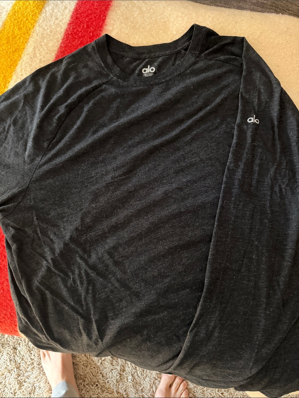 ALO Yoga Triumph Long Sleeve Tee Black Triblend Crewneck Jersey Men's XL
